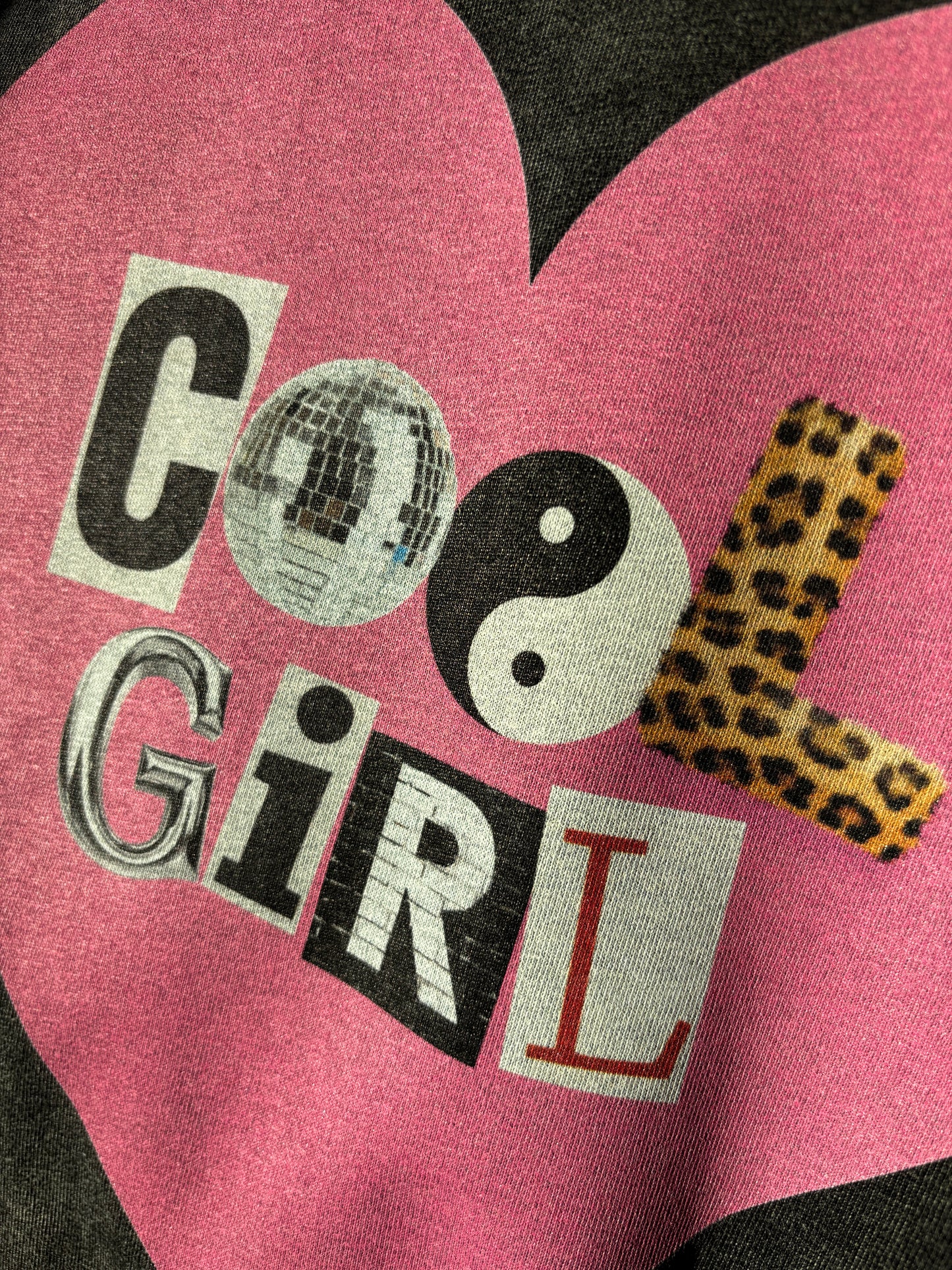 COOL GIRL - pink smiley