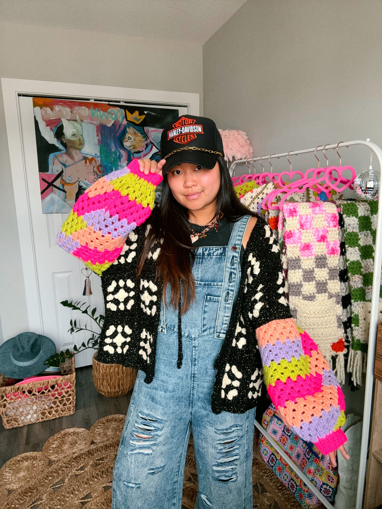 LOVE BOMB CARDI