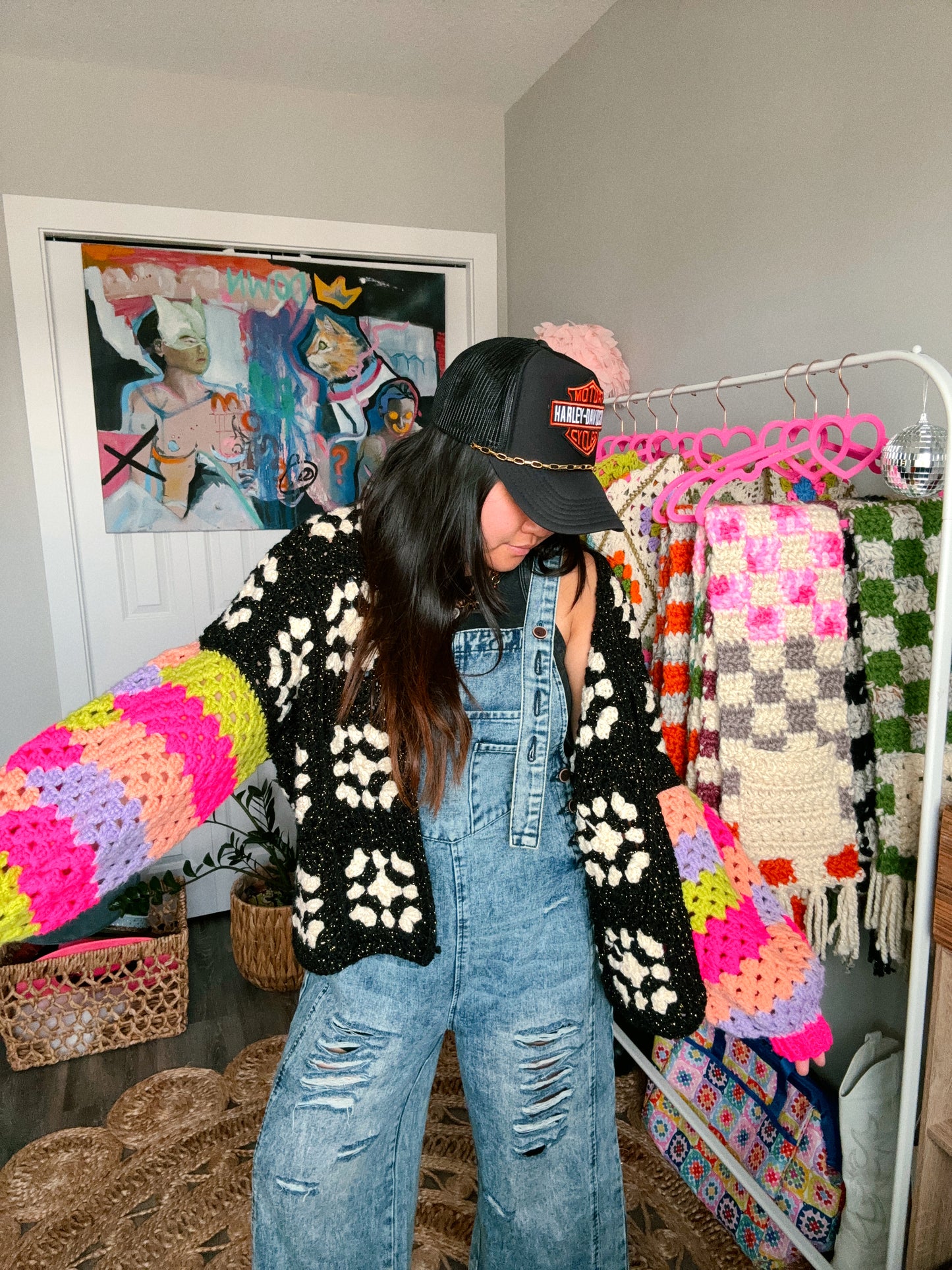LOVE BOMB CARDI