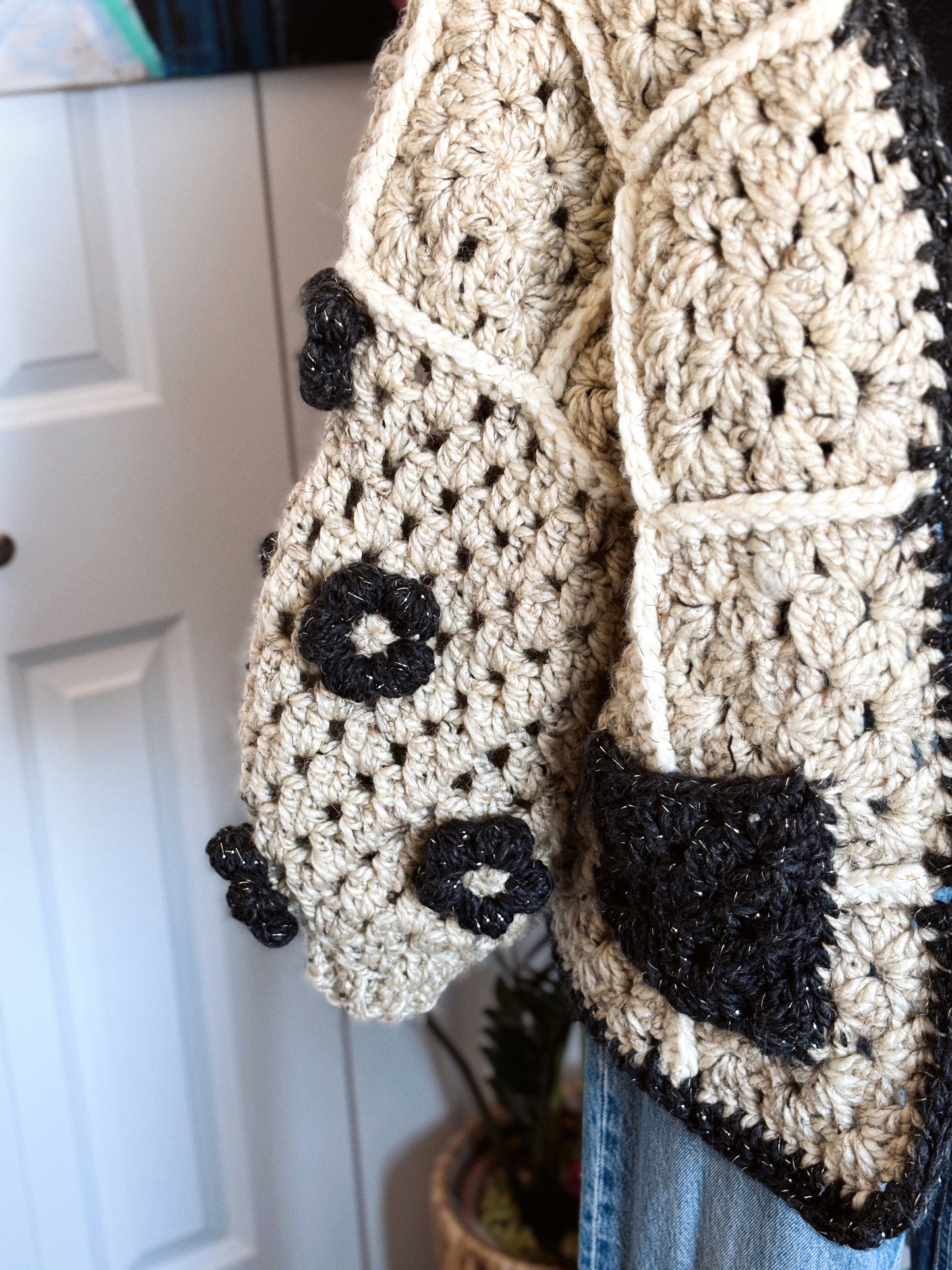 BUBBLE MILK TEA CARDI