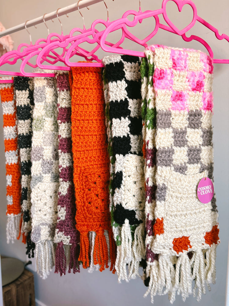 SCARVES