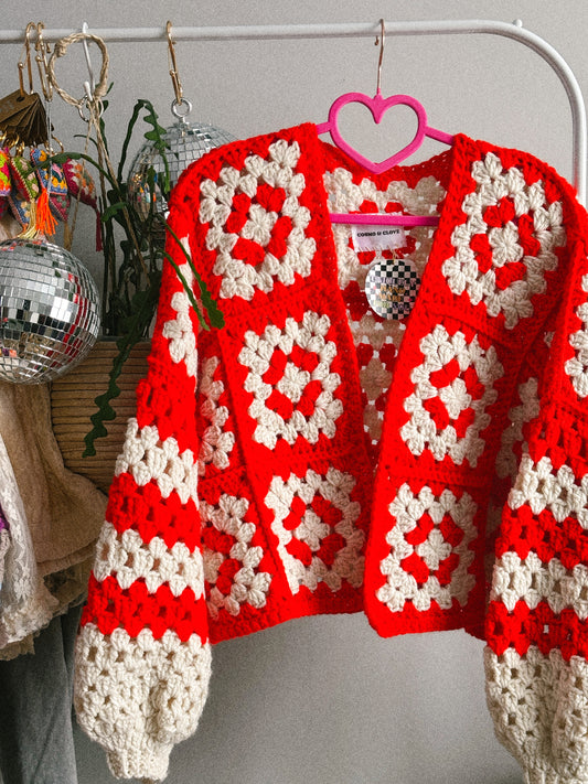 CHERRY COLA CARDI