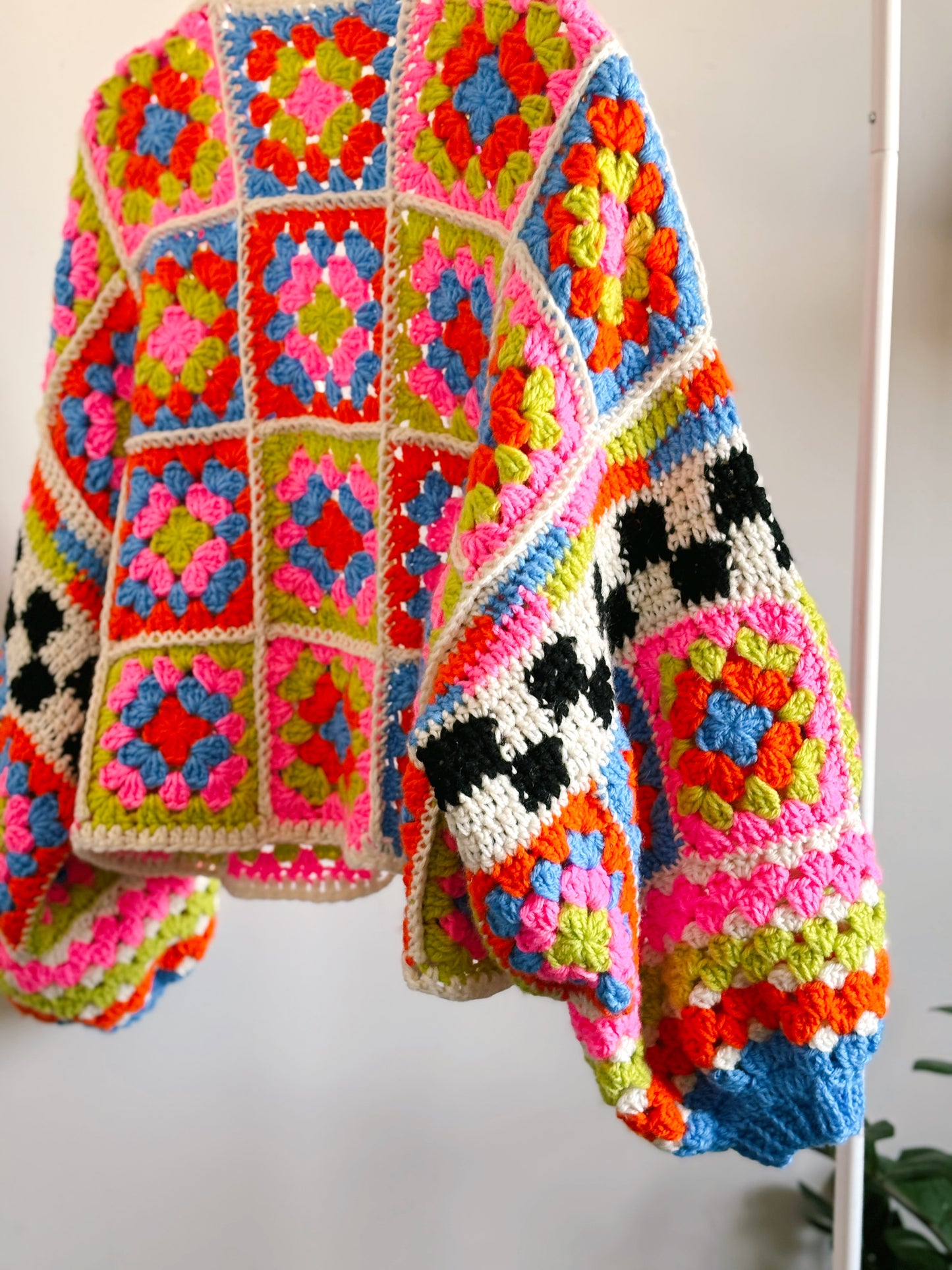 SPACE GIRL CARDI